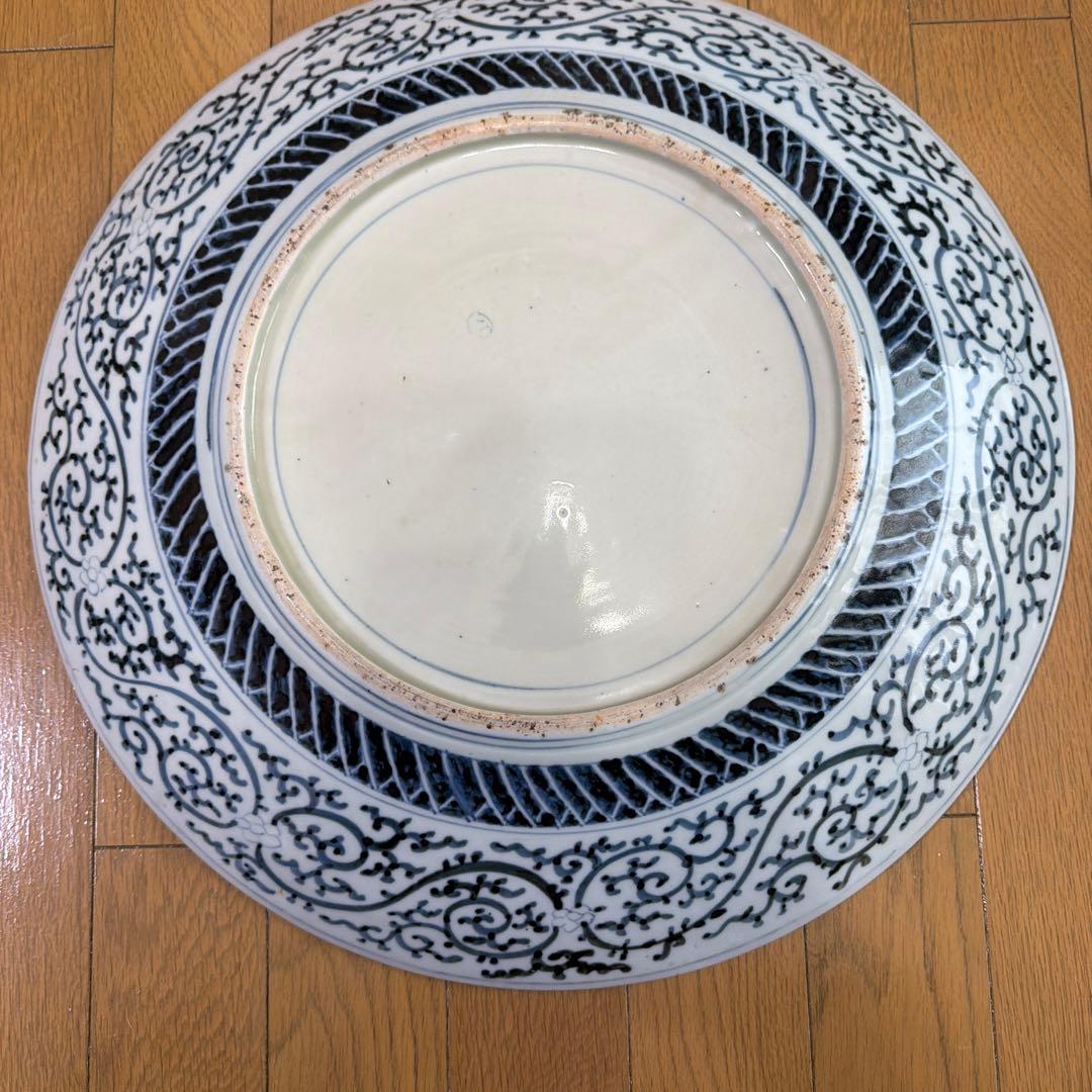 有田焼大皿　馬と風景の絵柄　48cm