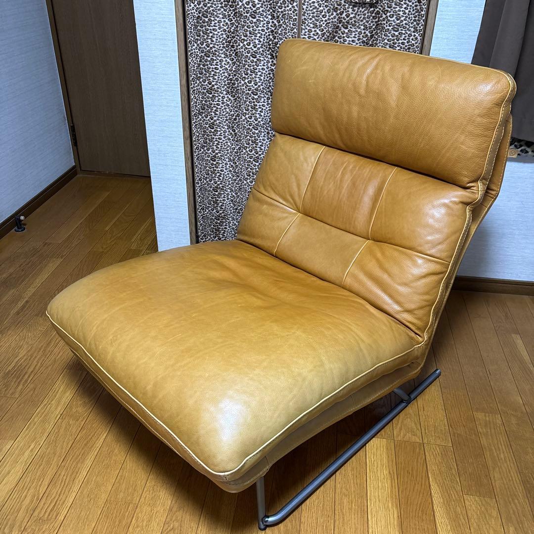 tabu 本革　シングルリクライニングソファ(クラッシュゲート・関家具)