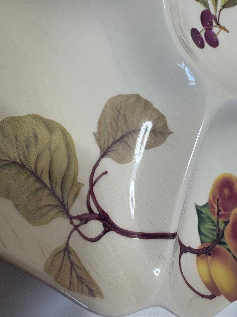 spode スポード　フルーツヘブン　フルーツと蝶々のデザイン皿